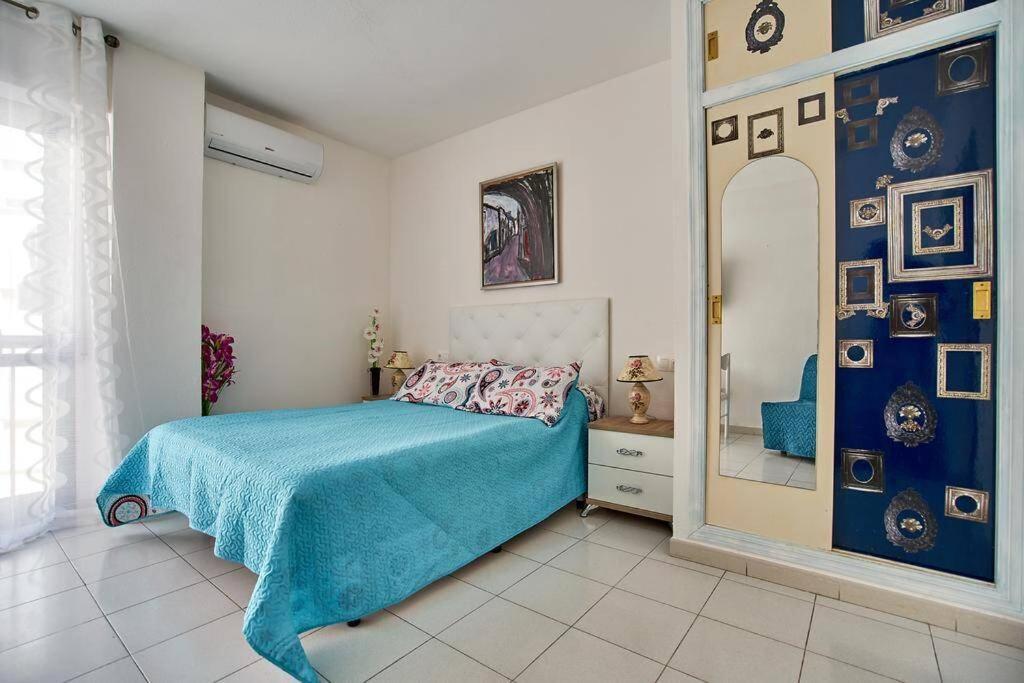Cozy Studio Apartment Near The Beach Torrevieja Ngoại thất bức ảnh
